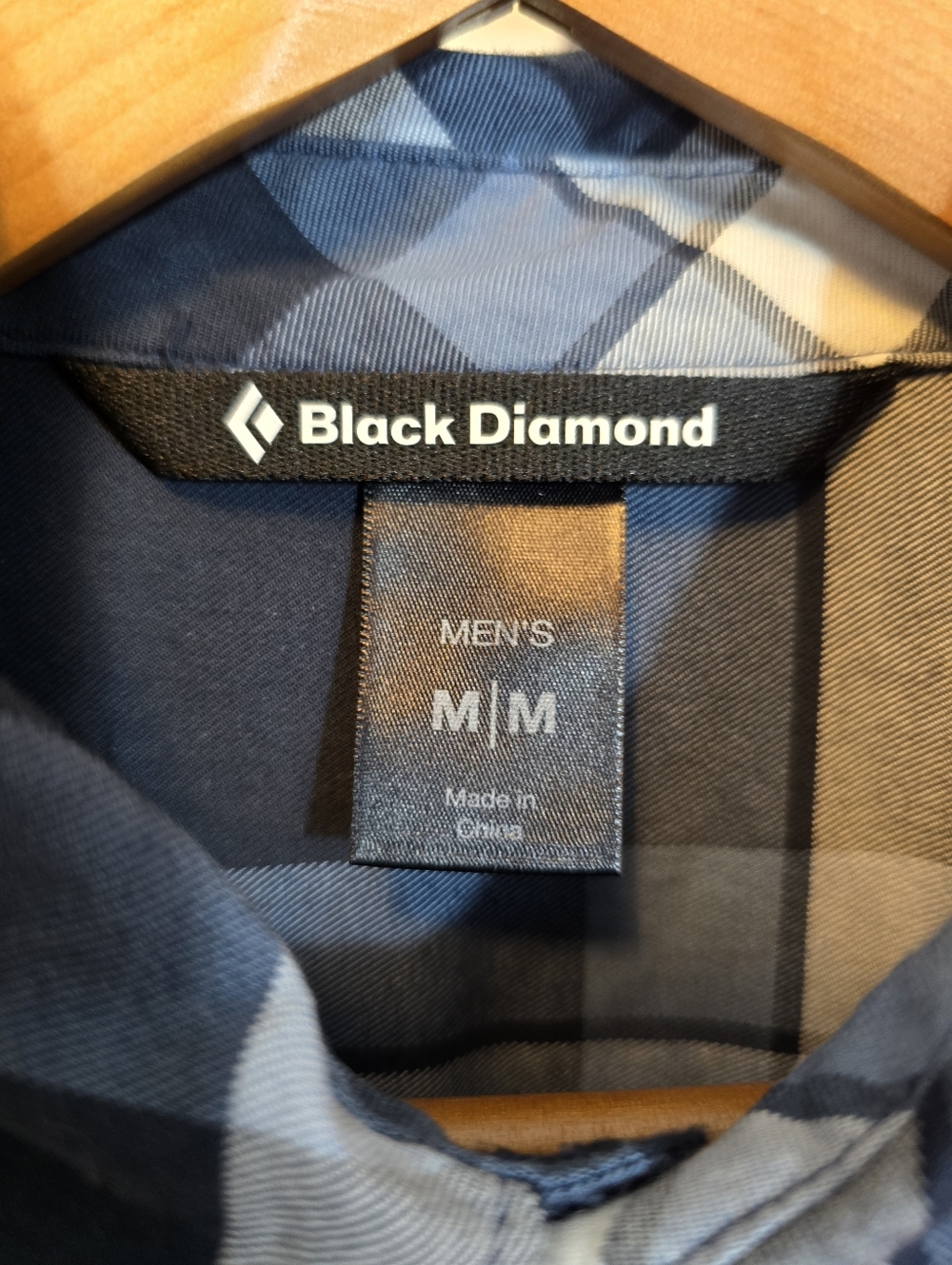 Black Diamond Plaid Button Down Shirt Organic Cotton Stretch Blue Size Medium - Picture 9 of 12